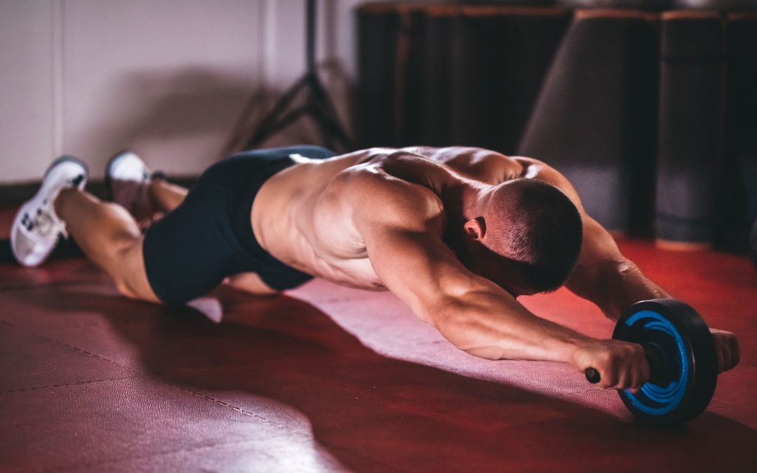 5 Reasons Why You Should Be Doing Ab Rollouts Instead Of Regular Crunches